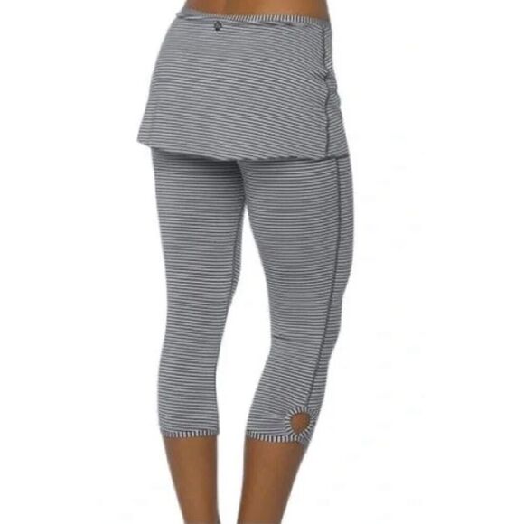 Prana Estella Capri Modest Skirt Leggings Size S - Picture 9 of 9
